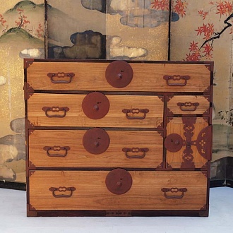 Антикварный комод tansu