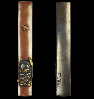 Кодзука с маской демона Хання