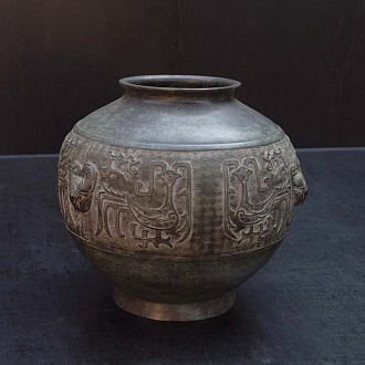 Бронзовая ваза из Японии