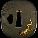 Цуба с изображением тигра в бамбуковой роще